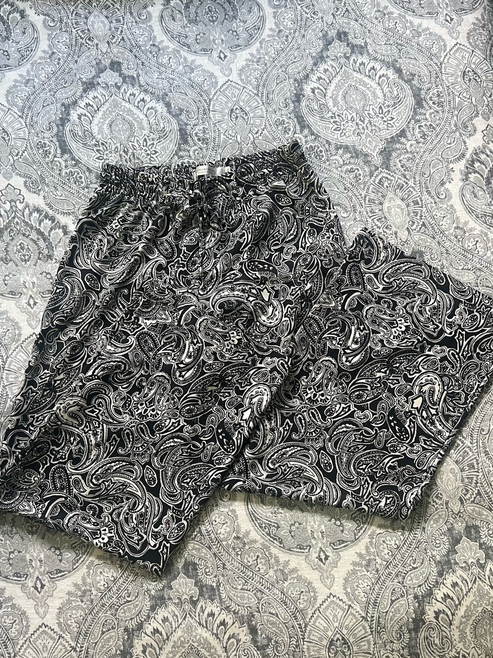 026 Contemporaine Black & White Paisley Wide Leg Pants